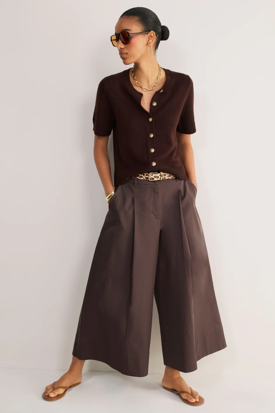 Ava Short Sleeve Cardigan - Chocolate - Image 3