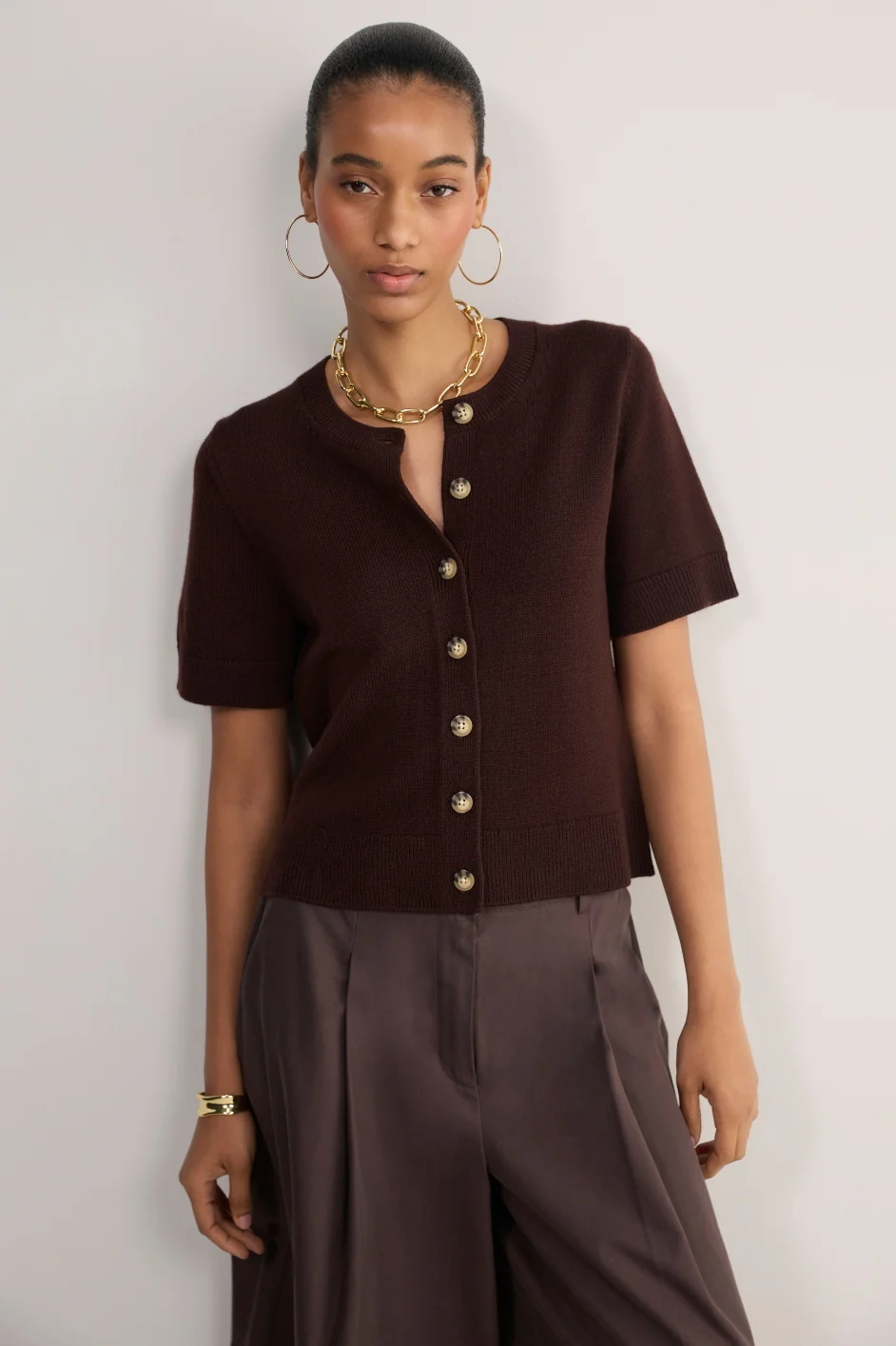 Ava Short Sleeve Cardigan - Chocolate - Image 5