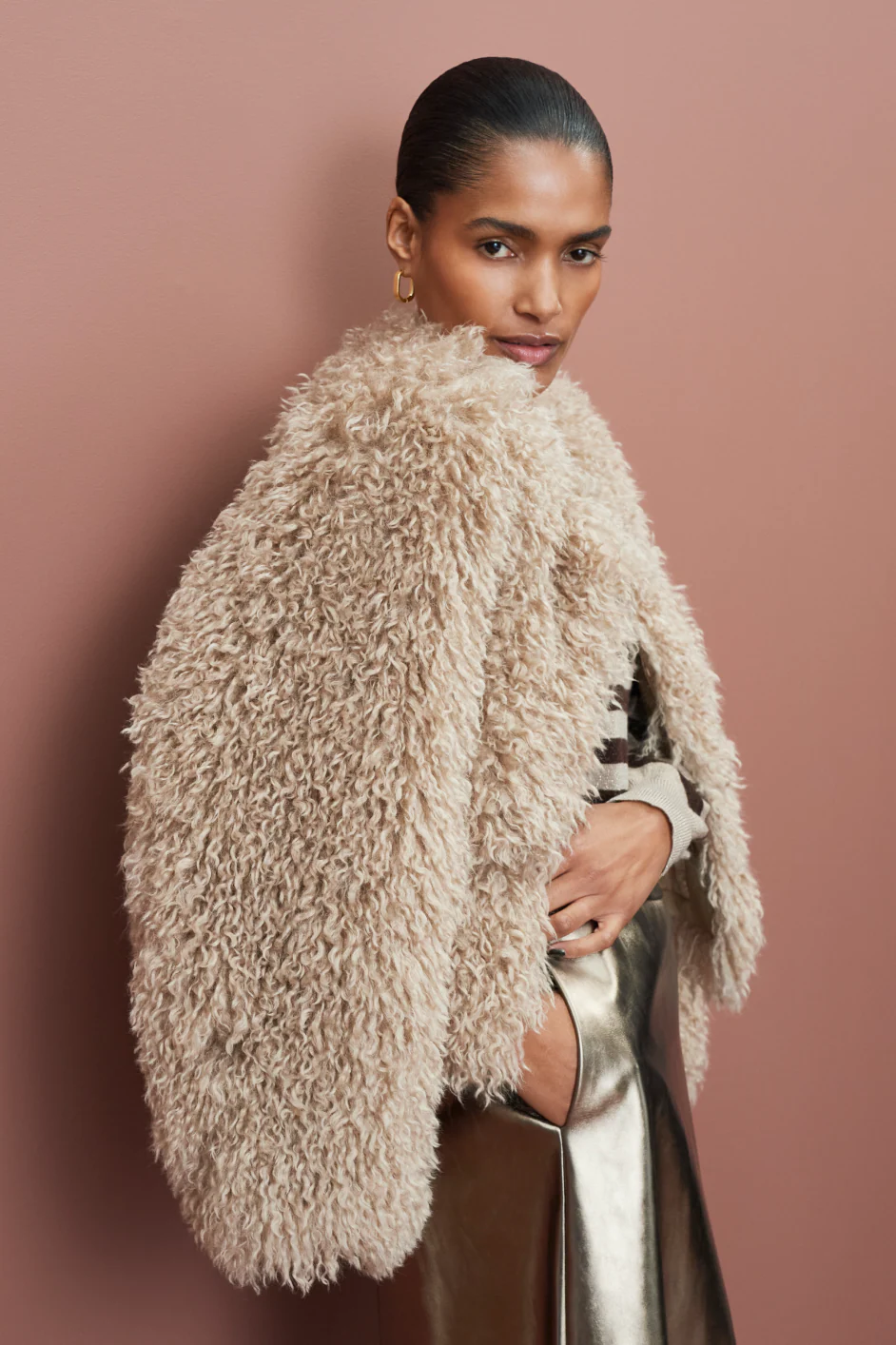 Cameron Shaggy Faux Fur Jacket - Oyster - Image 4