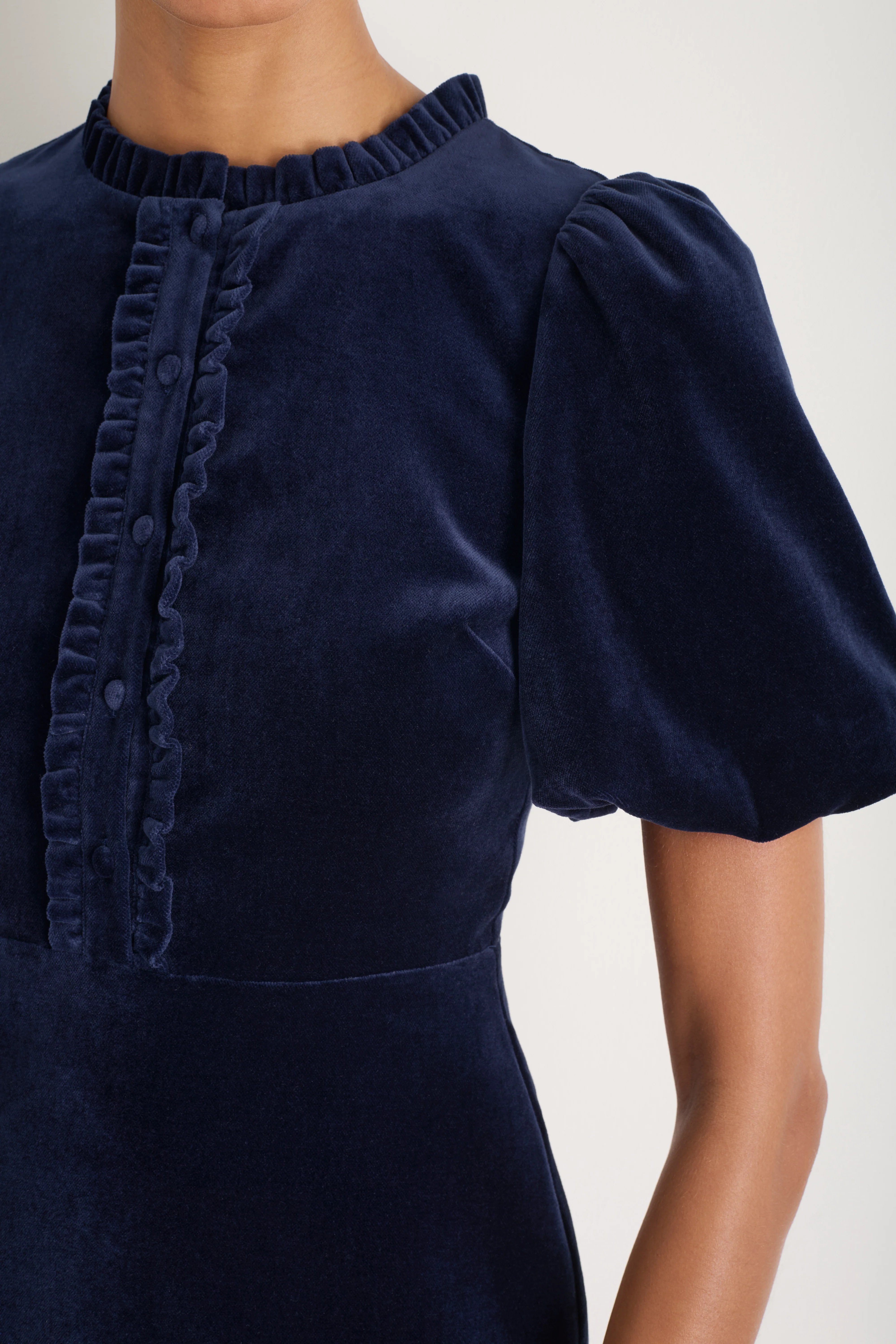 Cath x WYSE Diana Velvet Dress - Midnight - Image 2