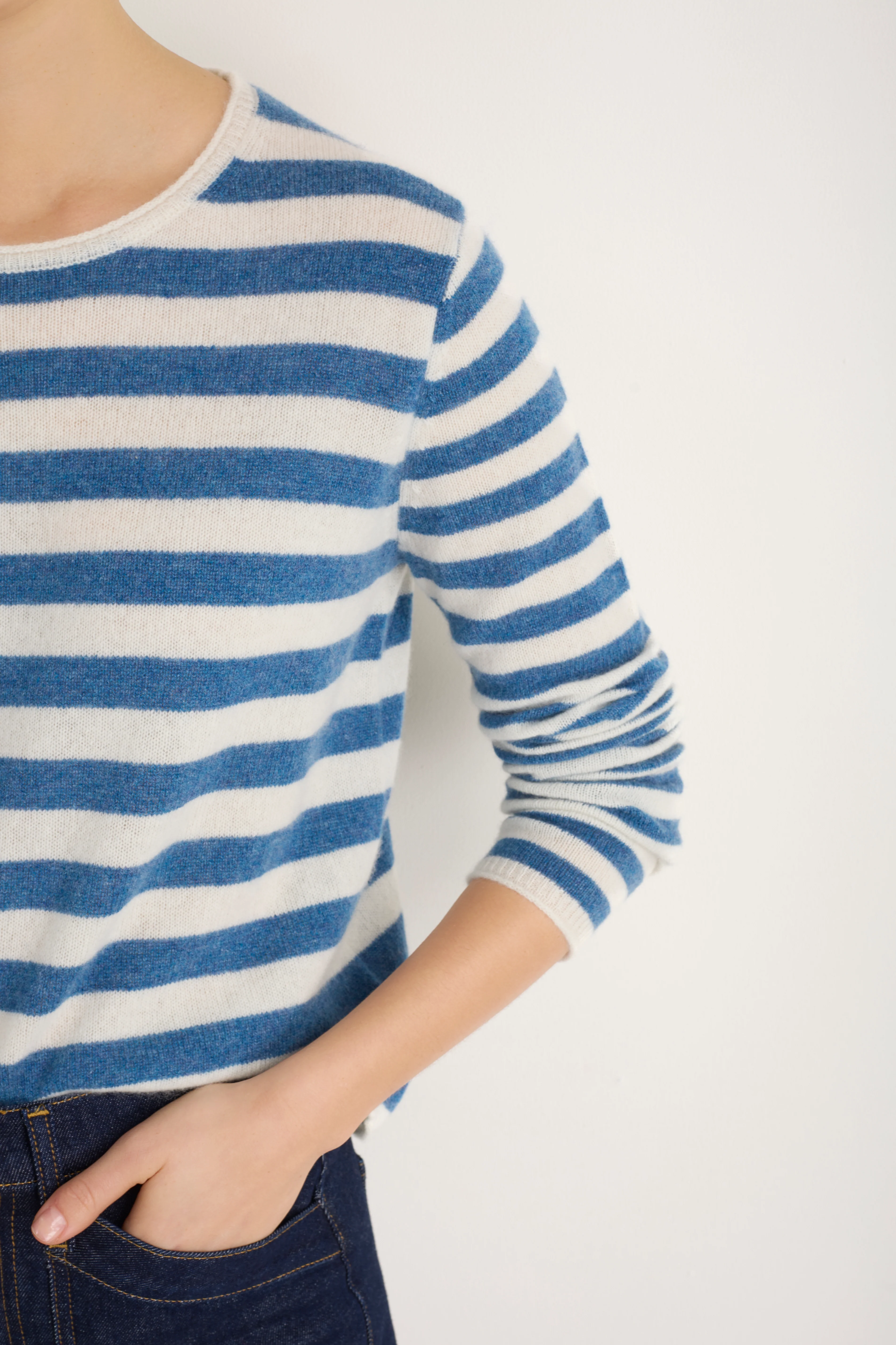 Chrissie Cashmere Jumper - Denim Blue/Ivory Stripe - Image 2