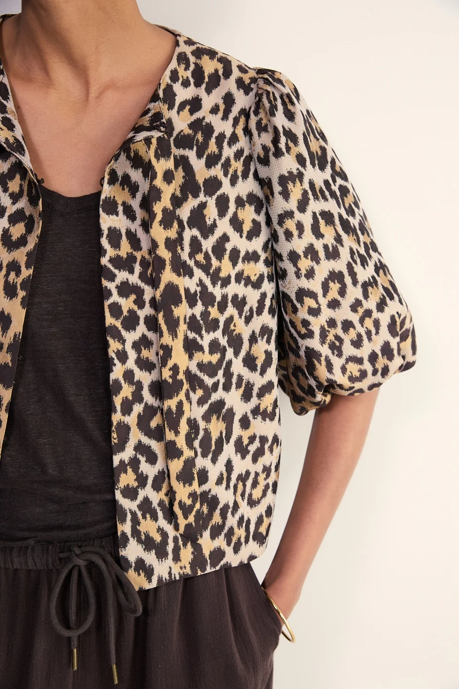 Coral Top - Leopard - Image 6
