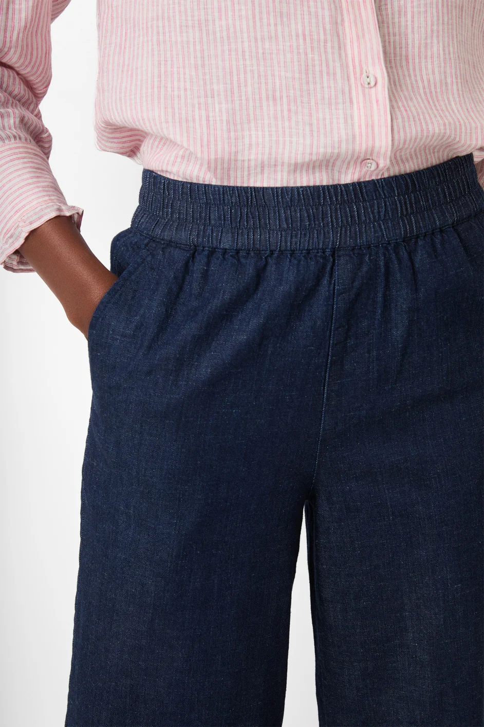 Elle Wide Leg Cropped Jean – Rinse Wash - Image 4