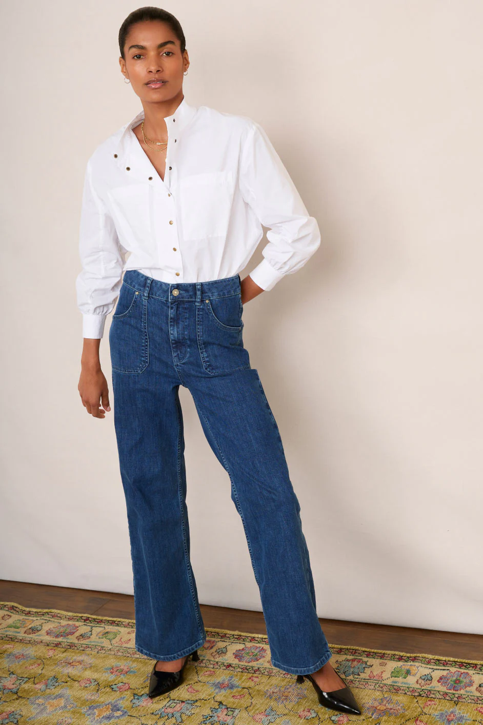 Flossie Carpenter Flare Jean - Mid Wash - Image 3