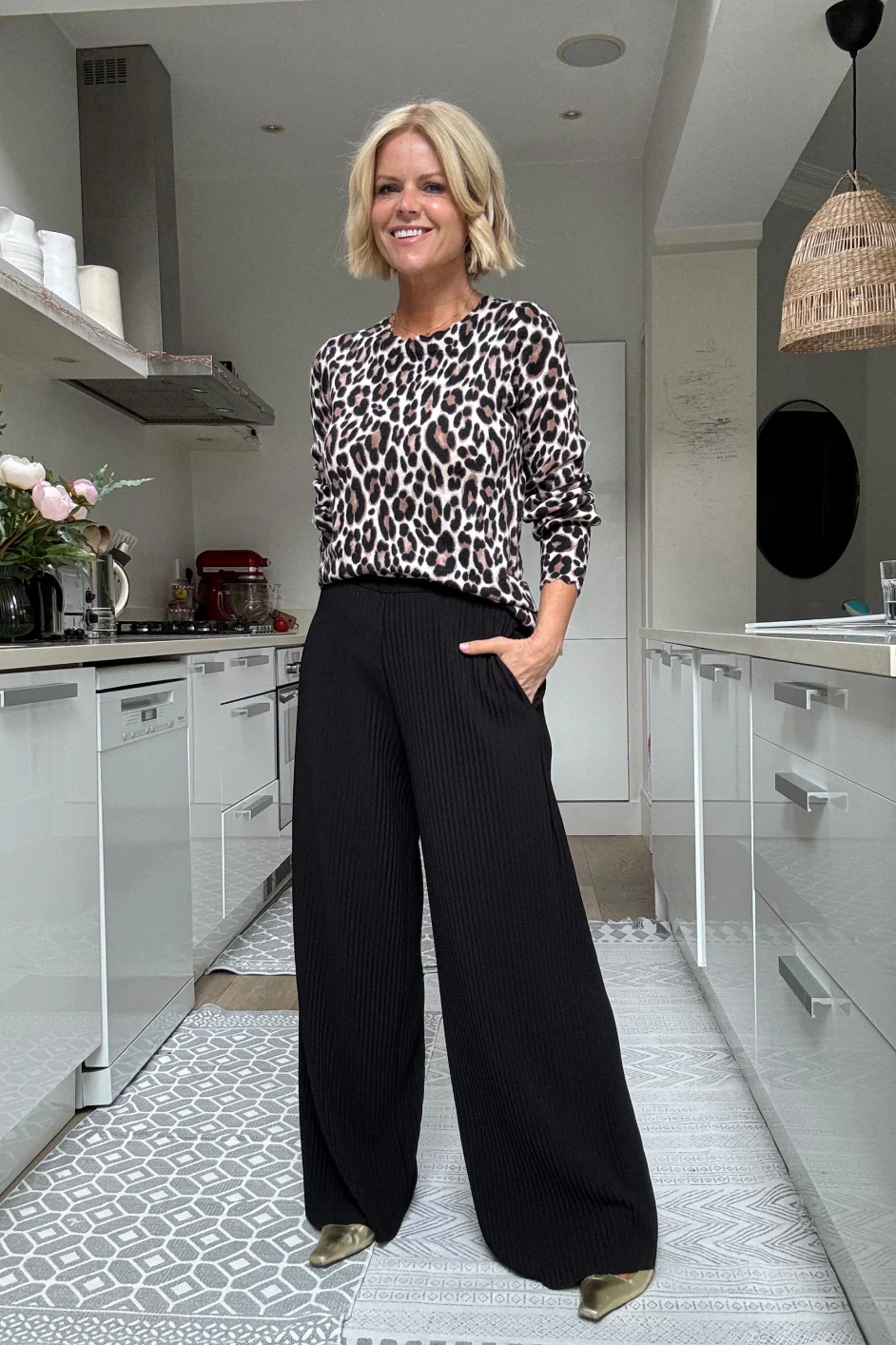 Isla Plisse Trouser - Black - Image 4
