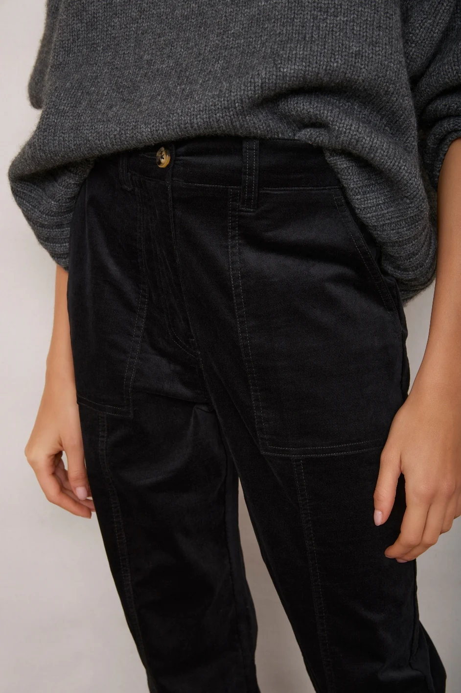 Lara Velvet Jogger - Black - Image 3