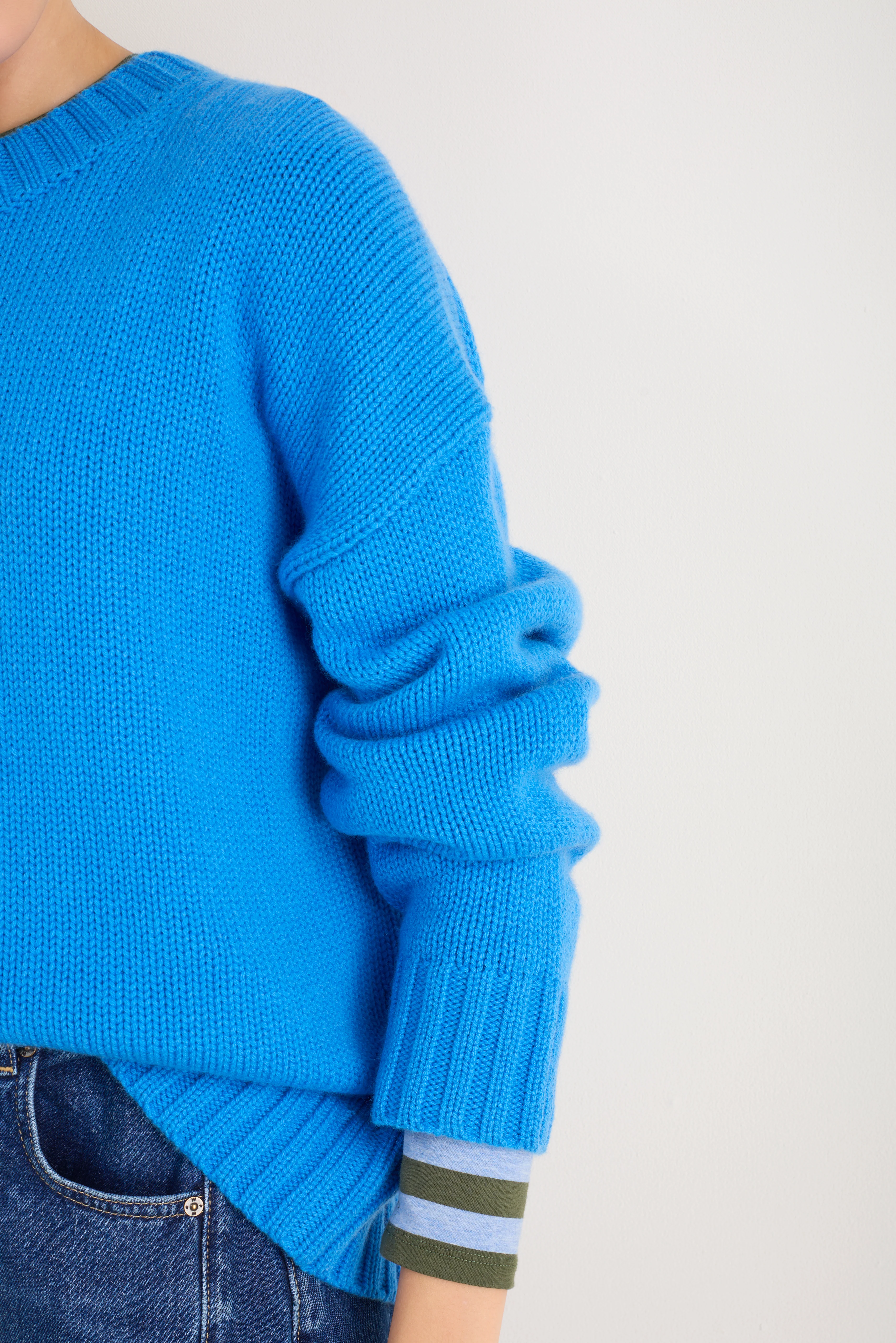 Liana Chunky Crew Neck Jumper - Azure Blue - Image 2