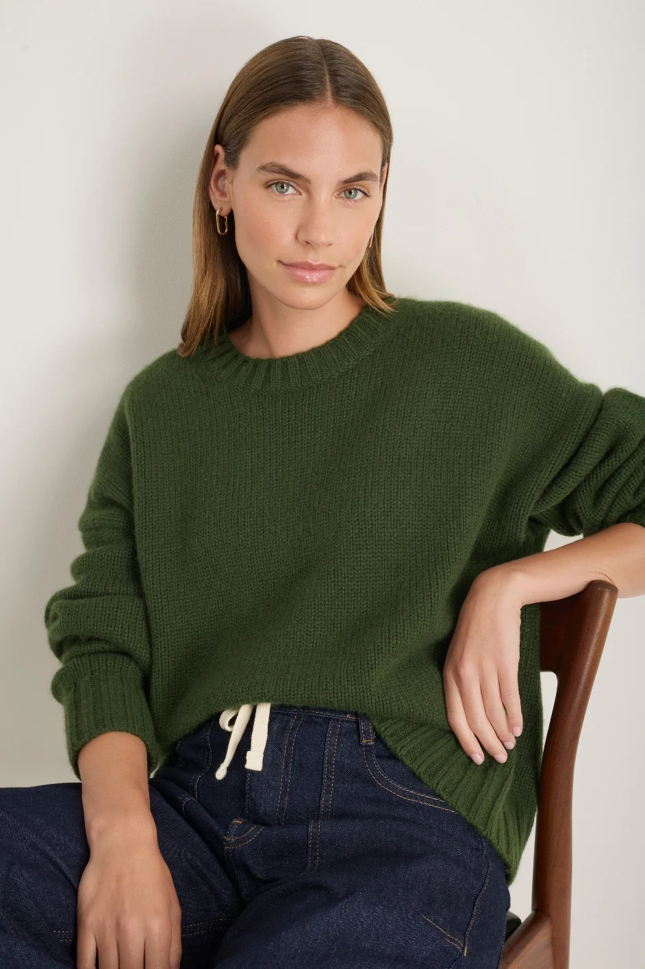 Liana Chunky Crew Neck Jumper - Olive Green - Image 3