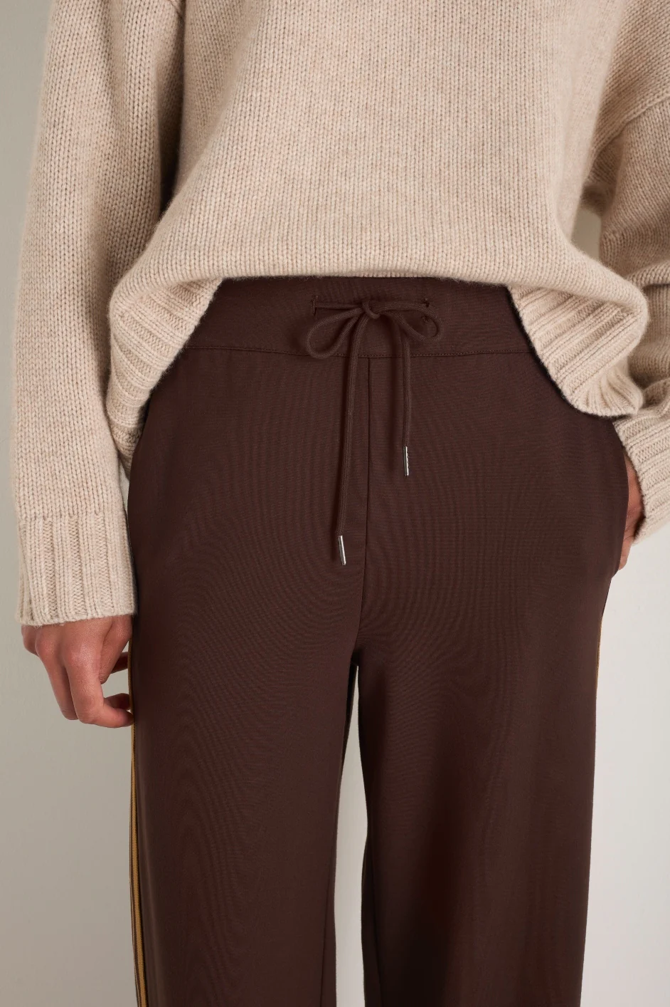 Penny Ponte Trouser - Cocoa - Image 2