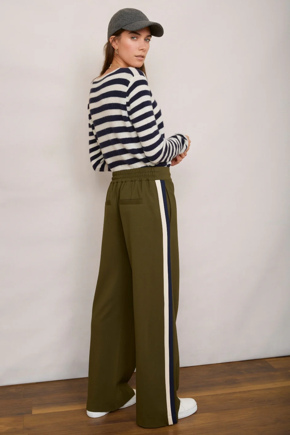 Penny Ponte Wide Leg Trouser - Khaki - Image 3