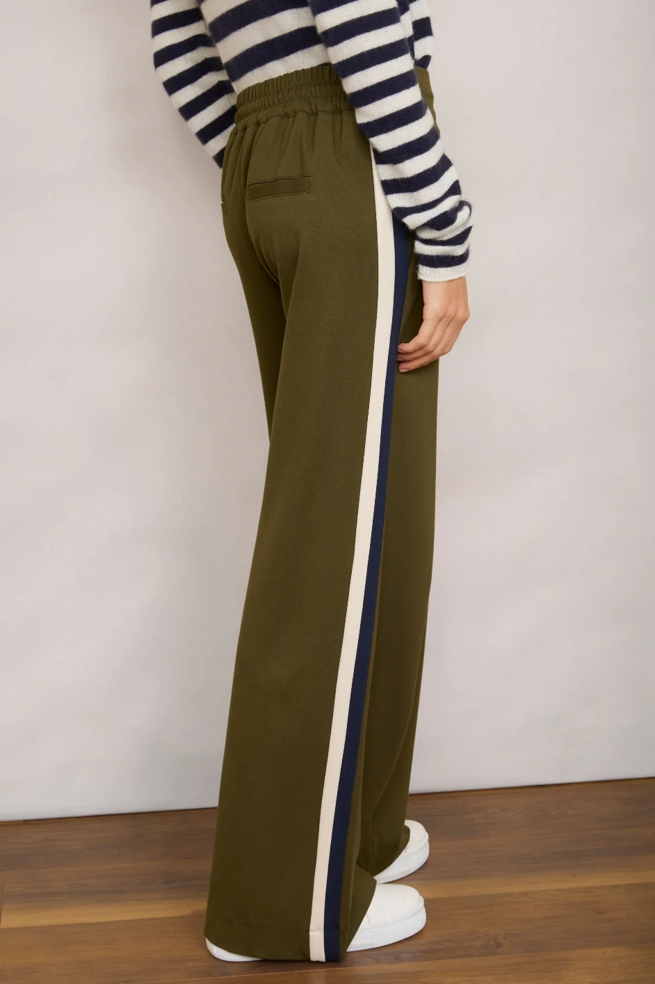 Penny Ponte Wide Leg Trouser - Khaki - Image 5